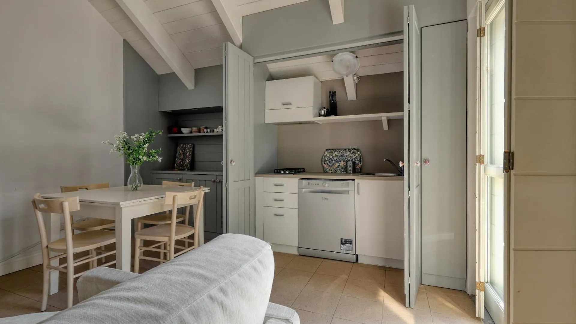 Joivy Cosy 1Br Flat Near Sempione Park Apartment Milan Italy